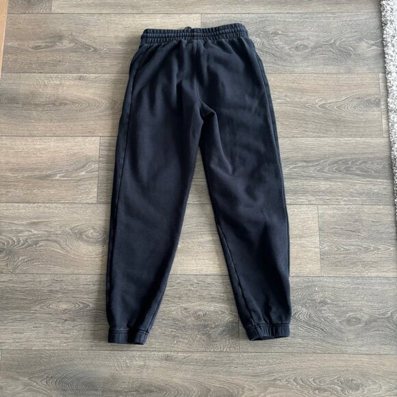 Aritzia TNA Cozy AF Perfect Sweatpant - Picture 7 of 12